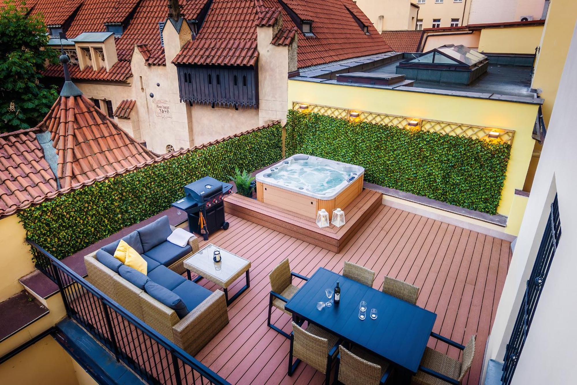 Centrum Apartments Pstrossova Prague Exterior photo