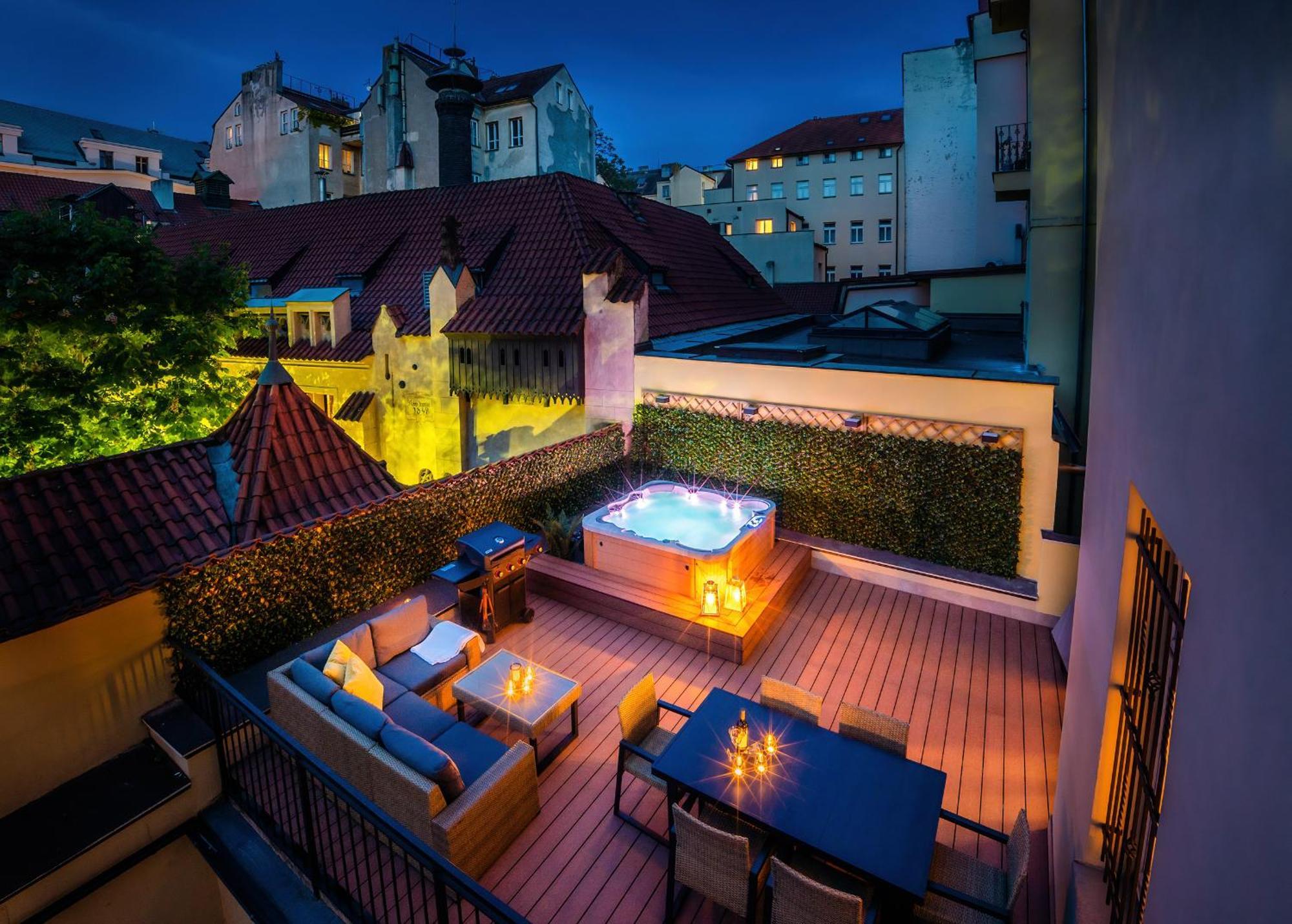 Centrum Apartments Pstrossova Prague Exterior photo